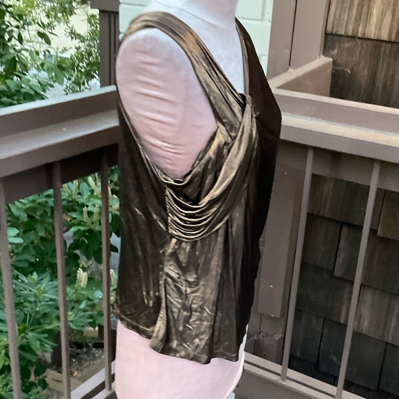 Perse liquid gold metallic drape tank with asymmetrical twist, NWT, Large - Picture 5 of 13
